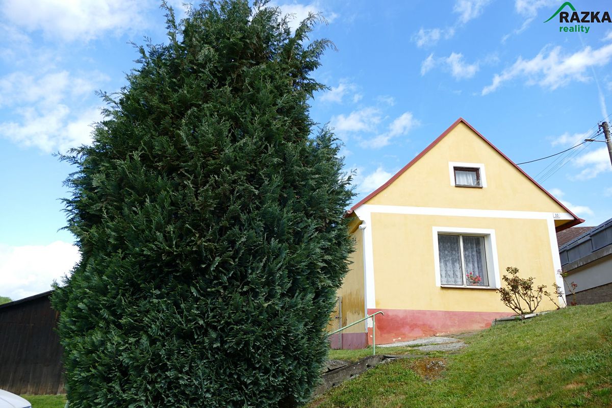 Prodej rodinného domu 46 m², pozemek 647 m²
